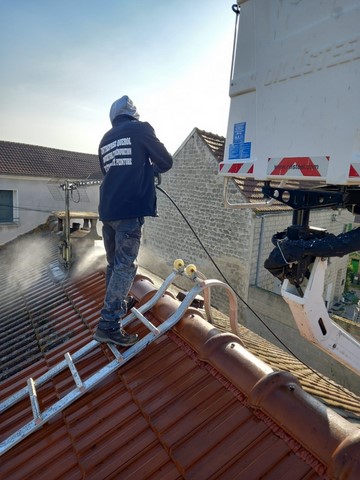 Décapage toiture résine hydrofuge  vernis Mery sur Oise